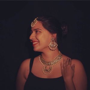 Meet your Posher, Heba